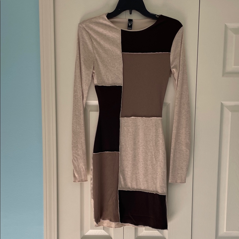 Windsor - Chic Color Block Long Sleeve Dress